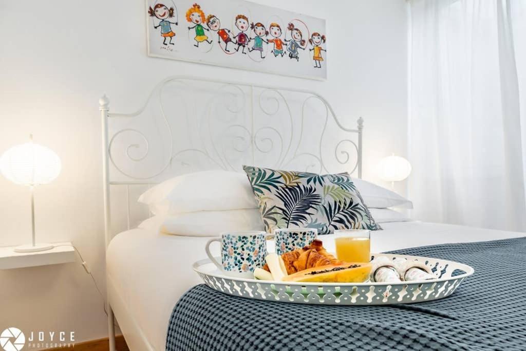 Lovelisbonapartments Cosy Apartment In Alfama ภายนอก รูปภาพ