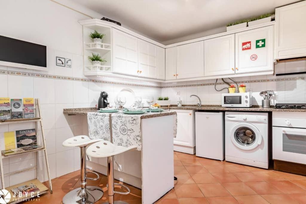 Lovelisbonapartments Cosy Apartment In Alfama ภายนอก รูปภาพ